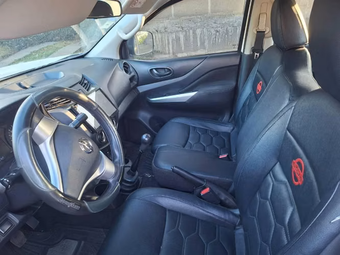 Venta de Niisan NP300
