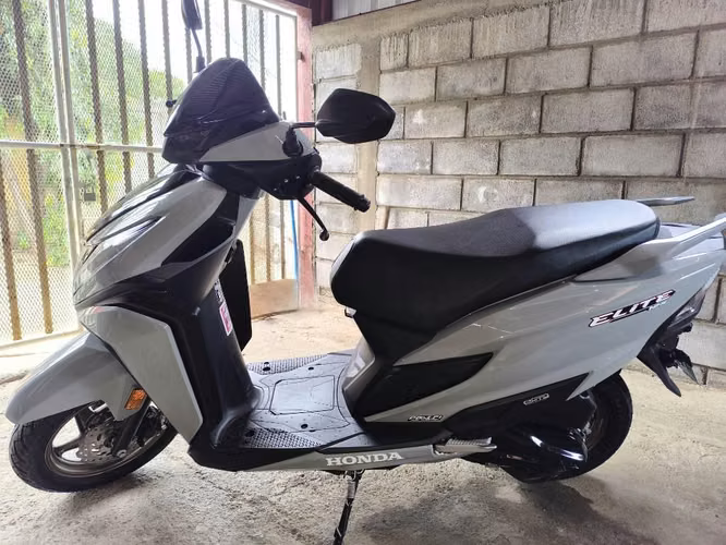 Honda Elite 125 – Excelente estado, lista para traspaso
