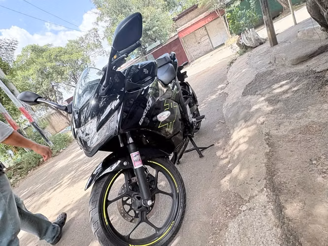 Suzuki Gixxer 160 sf fi 2026
