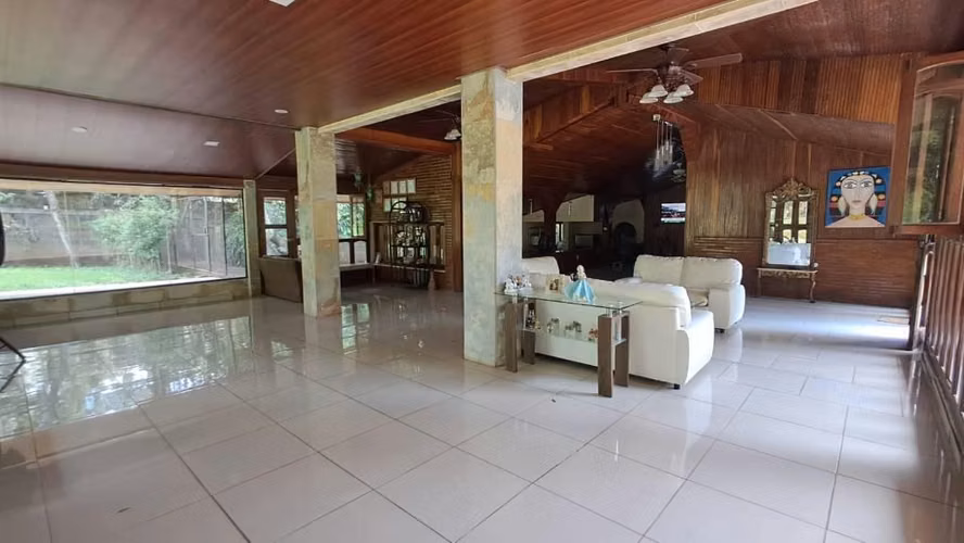 Vendo preciosa casa en Carretera Sur
