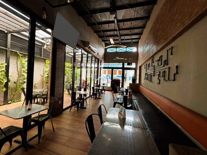 LL - Commercial for Sale in Managua Center
