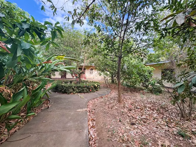 LL - Se Vende Propiedad Comercial en Sabana Grande