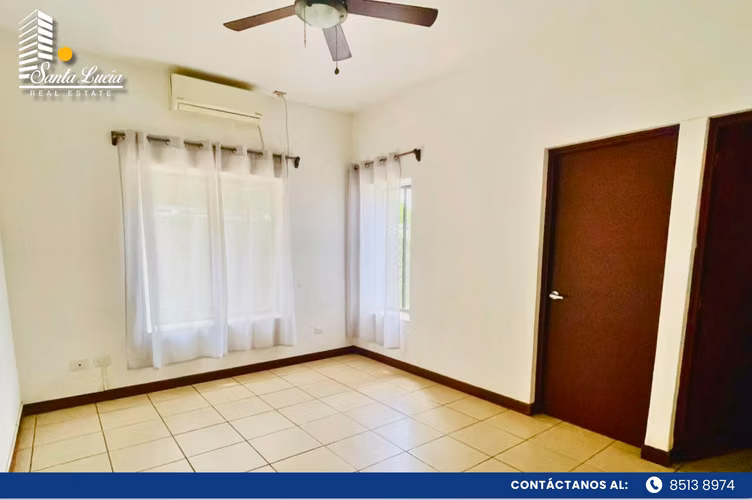 Casa en Renta en Colinas de Santa Cruz - SR - Imagen 10
