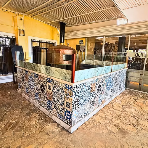Venta de Local en Planes de Altamira