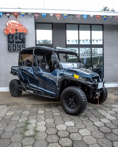 POLARIS GENERAL 4 1000 - DELUXE RIDE COMMAND EDITION