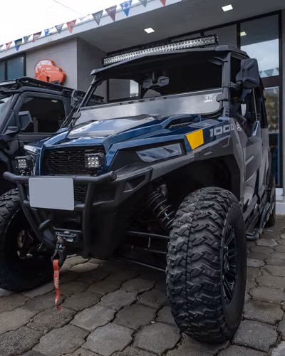 POLARIS GENERAL 4 1000 - DELUXE RIDE COMMAND EDITION
