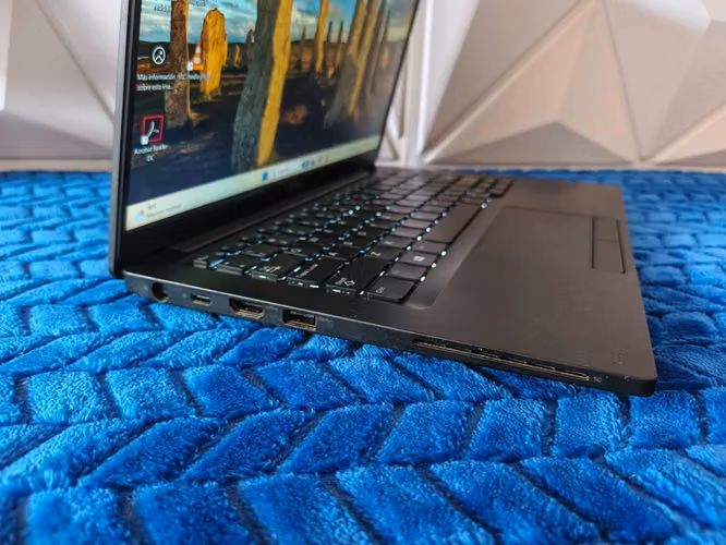 Vendo Laptop Semi Nueva / Dell Latitude 7390