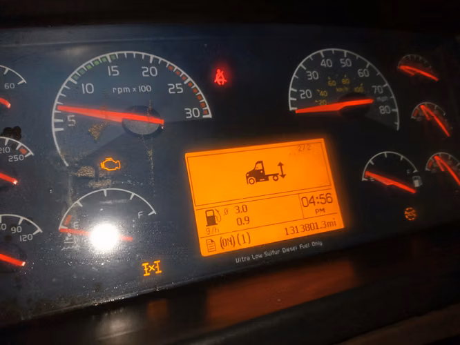 Volvo VNL 670 Año 2013