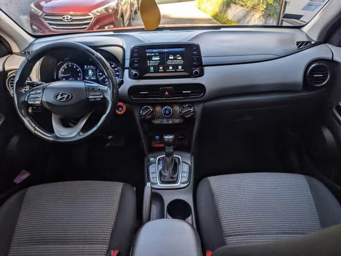 Hyundai Kona Automática año 2019