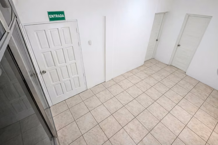 Alquiler de Local para oficina  en Santo Domingo