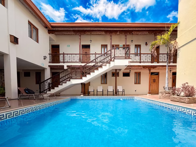 KC -  Hotel en venta en Granada en Calle Atravesada
