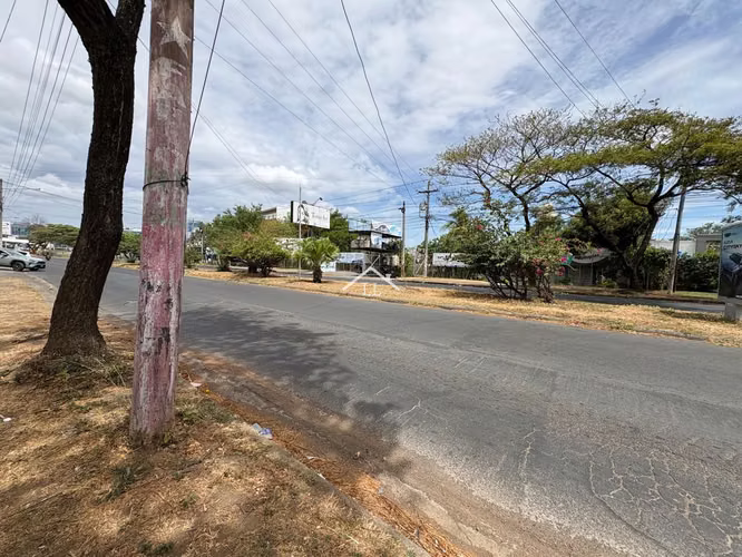 LL-¡Precio de Oportunidad! Se Vende Terreno de 10,508.75 v² en Jean Paul Genie - Imagen 14