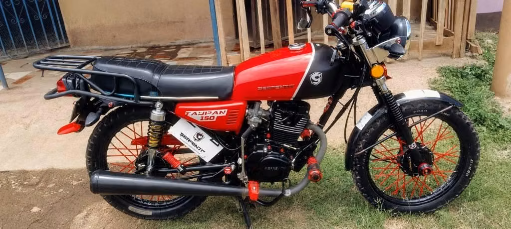 Moto serpento
