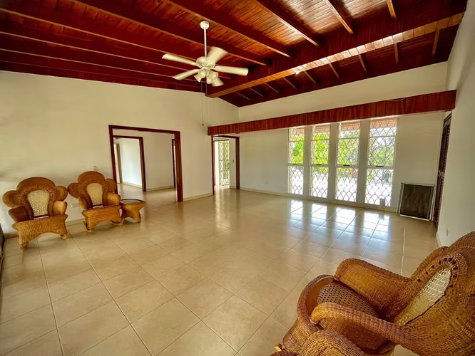 Alquiler de Casa en Carretera Sur