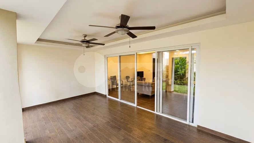 Casa en alquiler en Santo Domingo