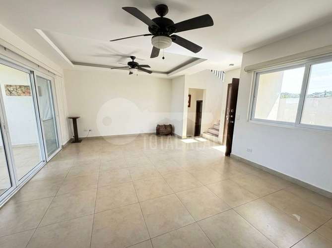 Casa en alquiler en Santo Domingo - Imagen 3