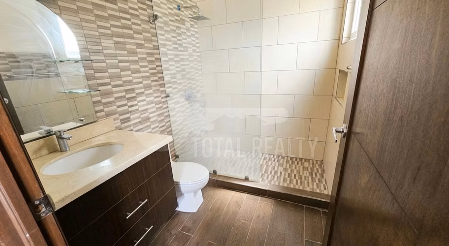 Casa en alquiler en Santo Domingo