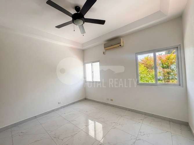 Casa en venta en Las Colinas - Imagen 3