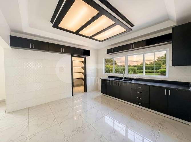 Casa en venta en Las Colinas - Imagen 12