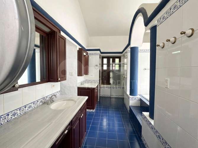 Casa en venta o alquiler en Las Colinas - Imagen 14