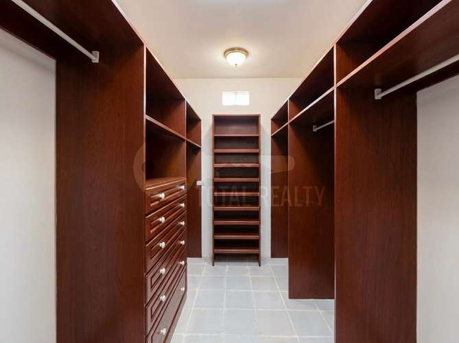 Casa en venta o alquiler en Las Colinas - Imagen 2