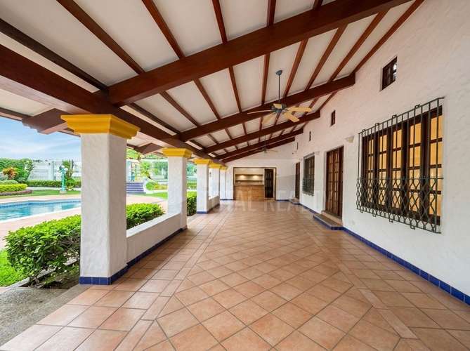 Casa en venta o alquiler en Las Colinas - Imagen 9