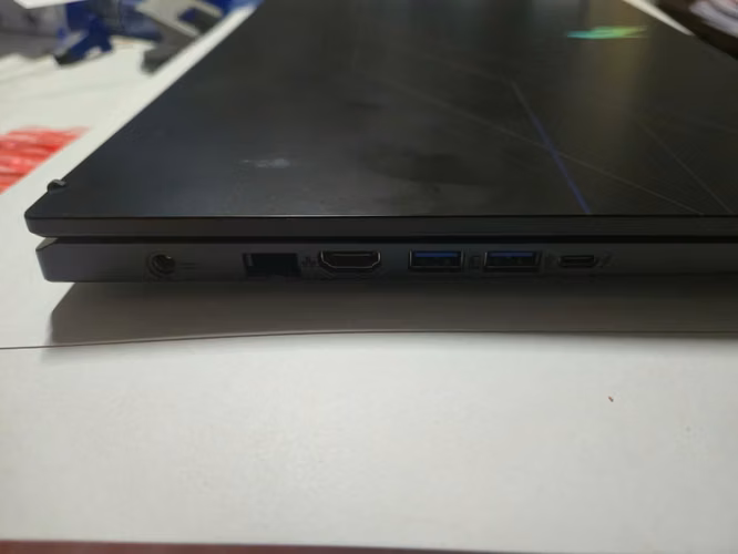 ACER NITRO V15 RTX 5050 $800 - Imagen 5
