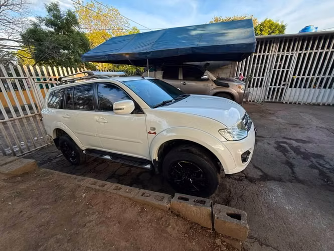 Mitsubishi Nativa año 2016