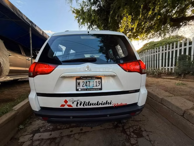 Mitsubishi Nativa año 2016