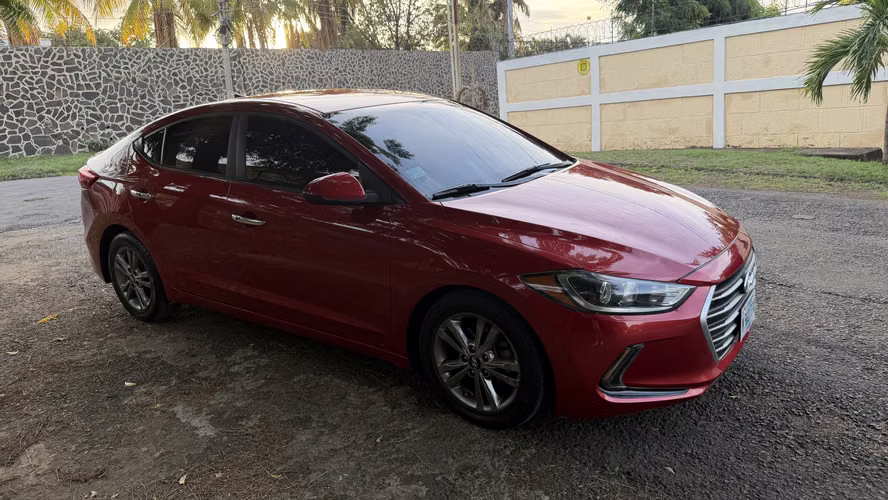 Vendo Hyundai Elantra 2017 Limited