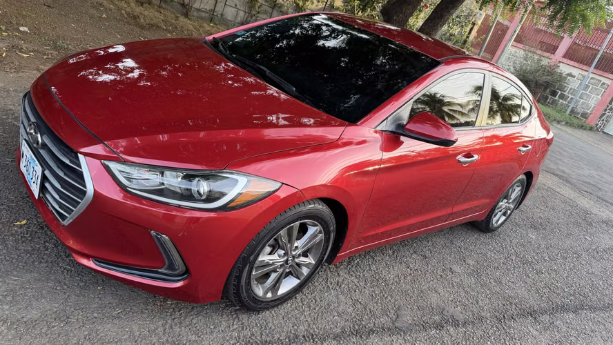 Vendo Hyundai Elantra 2017 Limited