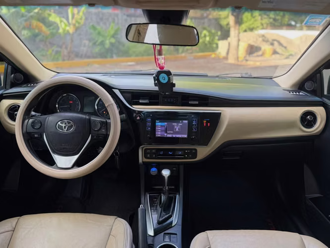 TOYOTA COROLLA LE 2019 - AUTOMATICO