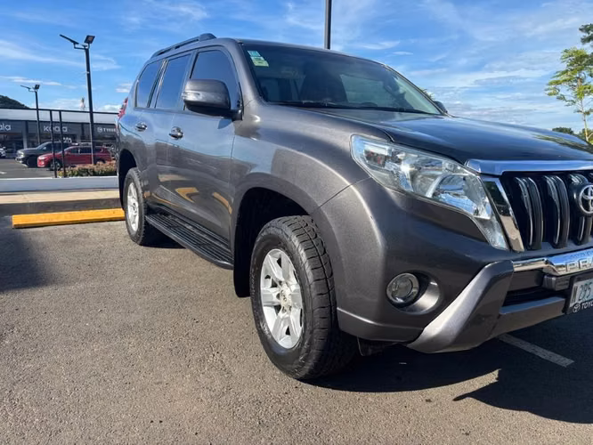 Toyota prado 2018