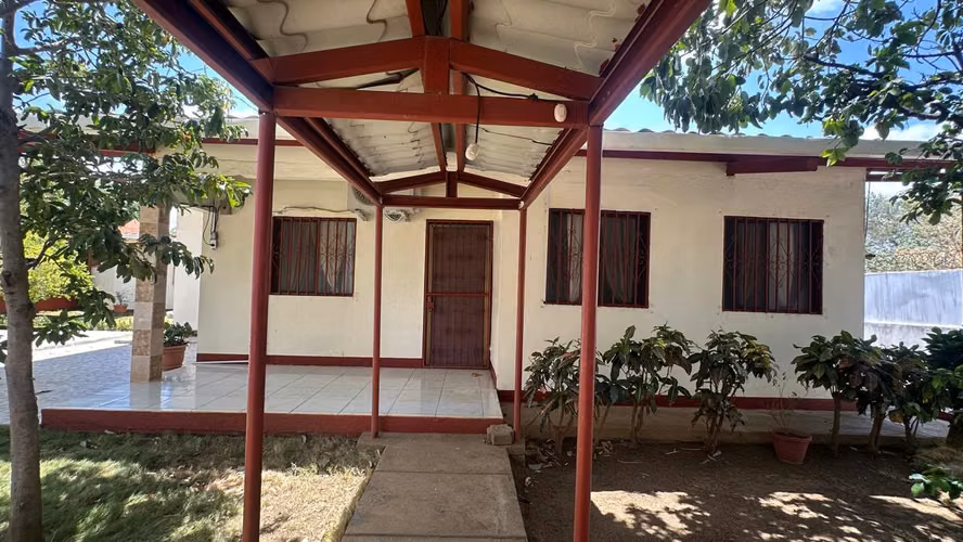 Venta de CASA  en buen punto de la Carretera sur km 12.5 - Imagen 4
