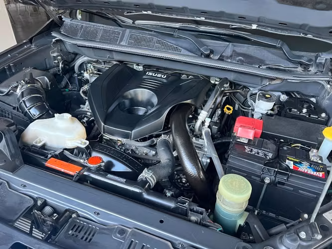 ISUZU DMAX FULL - Imagen 4