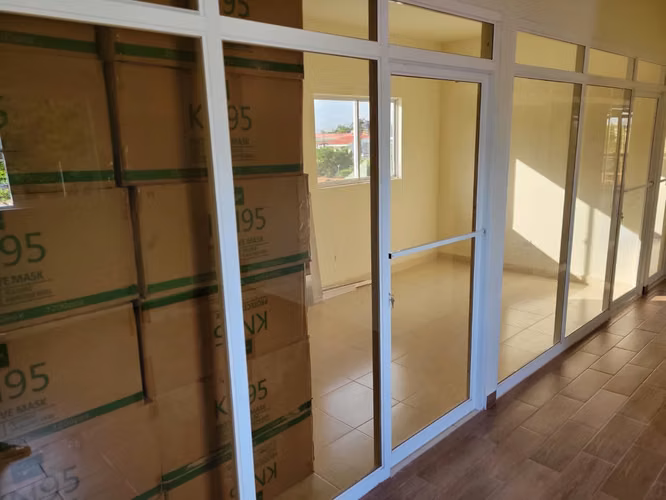 ¡Edificio de Oficinas en Venta – Bolonia!