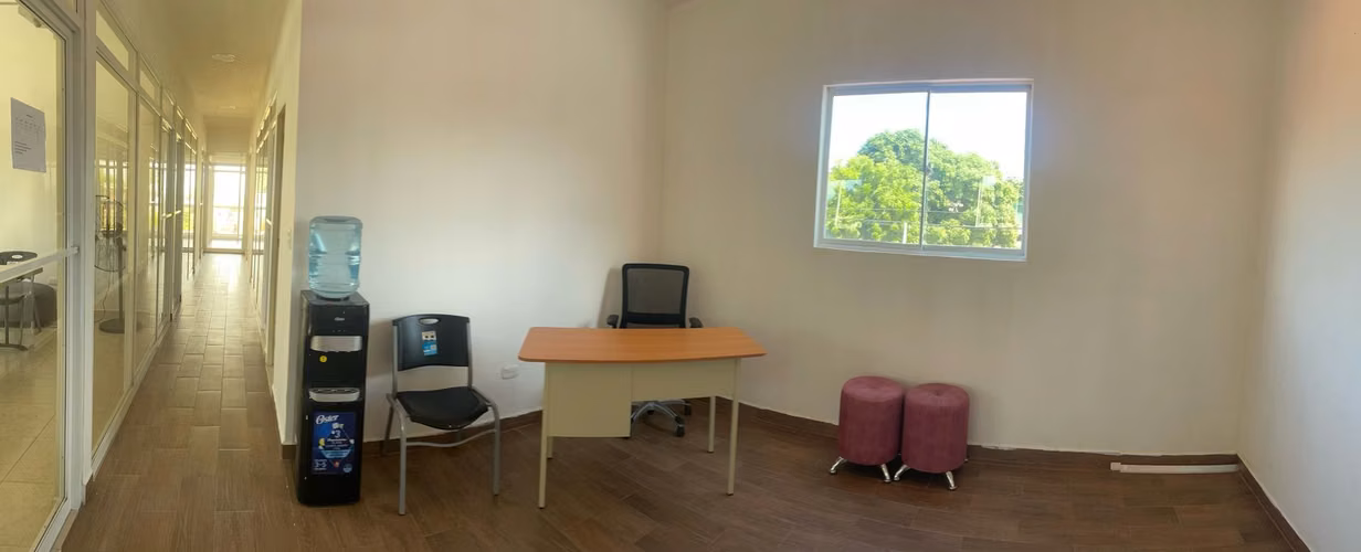 ¡Edificio de Oficinas en Venta – Bolonia!