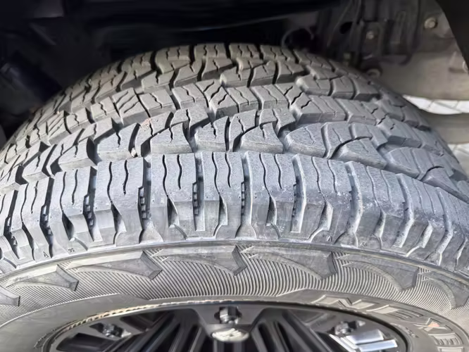 JEEP RUBICON GLADIADOR -2024
