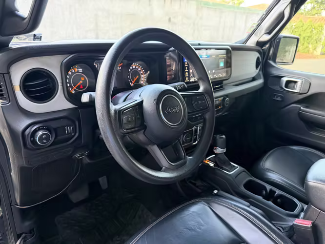 JEEP RUBICON GLADIADOR -2024