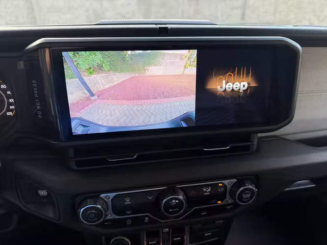 JEEP RUBICON GLADIADOR -2024