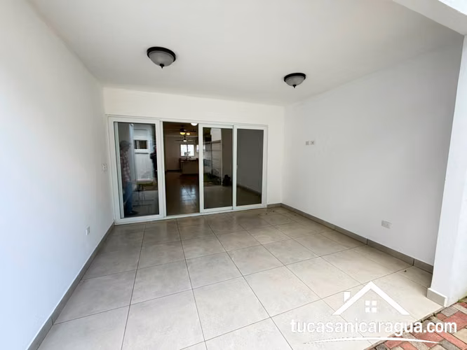Se renta casa nueva en las colinas managua