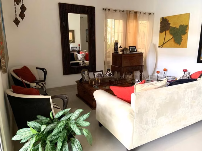 Casa en Venta en Altos de Santo Domingo | 5 Habitaciones | Piscina | US$399,000