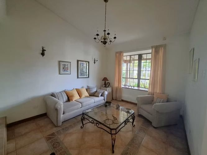 GG - Venta, casa  en Lomas de Reparto San Juan - Imagen 7