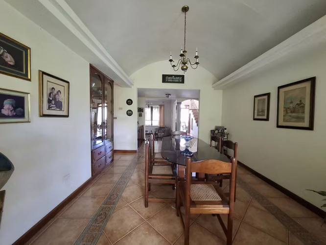 GG - Venta, casa  en Lomas de Reparto San Juan - Imagen 6