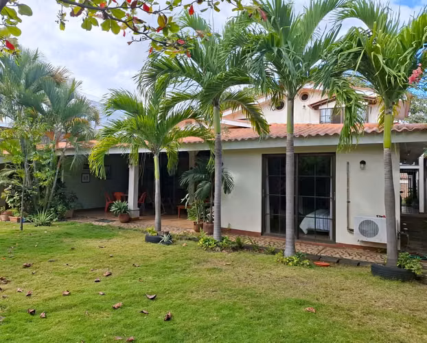 GG - Venta, casa  en Lomas de Reparto San Juan - Imagen 11
