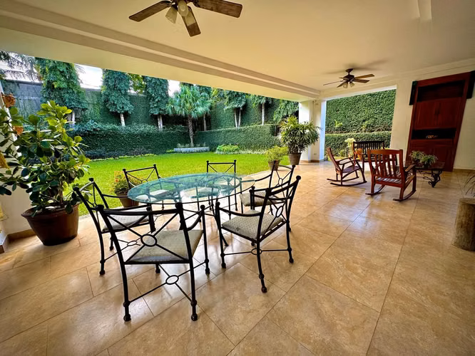 Preciosa Casa en Venta en Carretera Sur - Imagen 6
