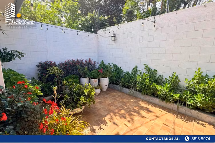 Casa Amueblada de Lujo en Renta en Residencial - LL