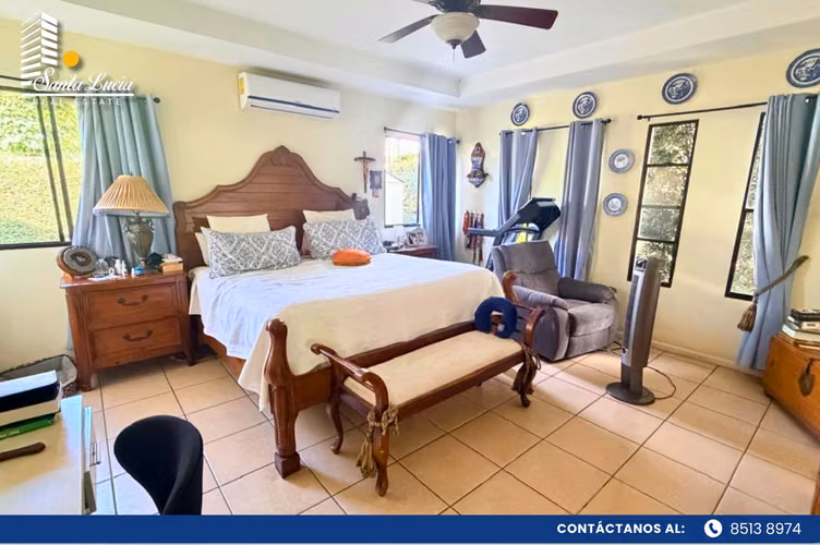 Casa Amueblada de Lujo en Renta en Residencial - LL