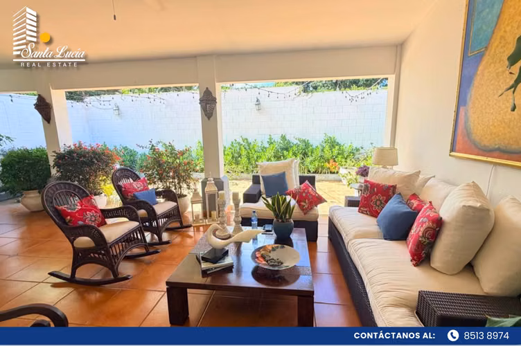 Casa Amueblada de Lujo en Renta en Residencial - LL
