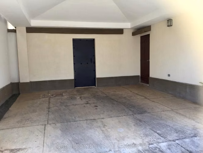 Alquiler de Casa en Las Colinas - Imagen 10